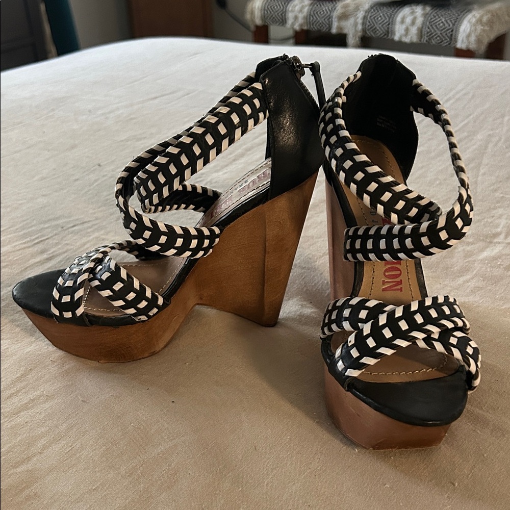 True Religion Black and White Strappy Heels